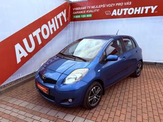 Toyota Yaris 1.0 VVT-i Dream, ČR, 1.Maj hatchback