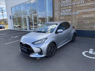 Toyota Yaris 1,5 SELECTION STYLE hatchback