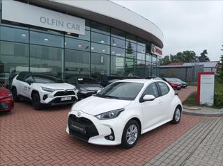 Toyota Yaris 1,5 6 MT Comfort hatchback