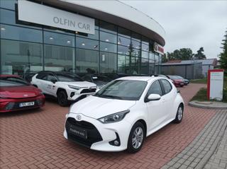Toyota Yaris 1,5 6 MT Comfort hatchback