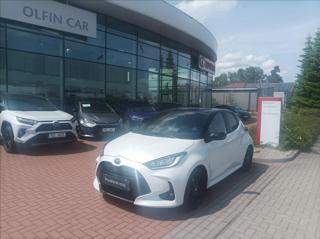 Toyota Yaris 1,5 Selection Style + Smart hatchback