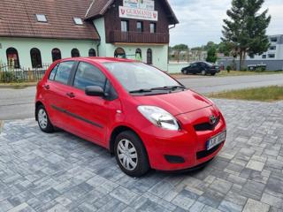 Toyota Yaris 1,0 hatchback