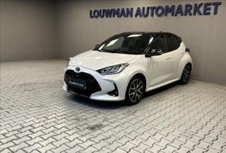 Toyota Yaris 1,5 HYBRID SELECTION STYLE hatchback