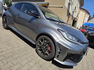 Toyota Yaris 1.6-GR FOUR-1. MAJ.-GARAŽOVANÉ hatchback - Foto 5