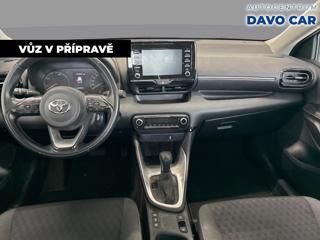 Toyota Yaris 1,5 Hybrid e-CVT 68kW aut. CZ hatchback - Foto 3