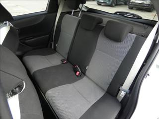 Toyota Yaris 1,3 1.33 VVT-i Trend,ČR,kamera hatchback - Foto 18