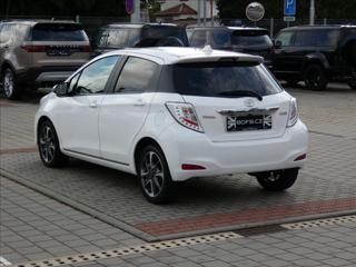 Toyota Yaris 1,3 1.33 VVT-i Trend,ČR,kamera hatchback - Foto 9