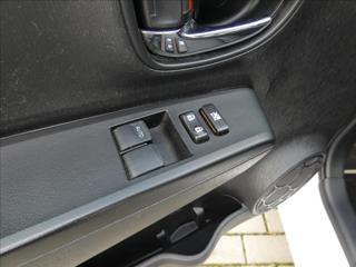 Toyota Yaris 1,3 1.33 VVT-i Trend,ČR,kamera hatchback - Foto 14