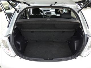 Toyota Yaris 1,3 1.33 VVT-i Trend,ČR,kamera hatchback - Foto 30