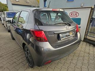 Toyota Yaris 1.3-KAMERA-VYHŘÍV.SED.-ISOFIX hatchback - Foto 8