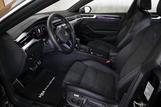 Volkswagen Arteon R 2.0TSI 235kW DSG DCC Tažné kombi - Foto 11