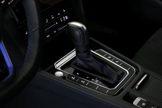 Volkswagen Arteon R 2.0TSI 235kW DSG DCC Tažné kombi - Foto 22