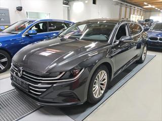 Volkswagen Arteon 2,0 TAŽNÉ,APPLE CAR PLAY kombi