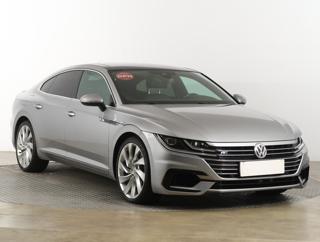 Volkswagen Arteon 2.0 TSI 4Motion 206kW sedan