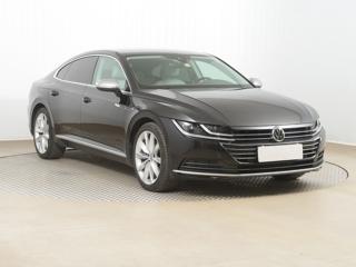 Volkswagen Arteon 2.0 TSI 140kW sedan