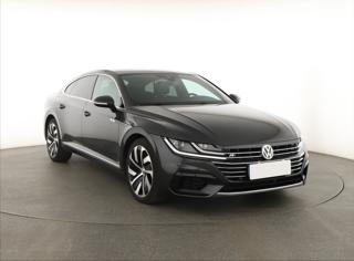 Volkswagen Arteon 2.0 TDI 140kW sedan