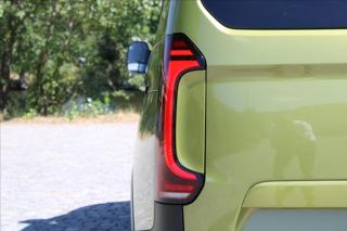 Volkswagen Caravelle 2.0 TDI L/DSG/ZÁR/DPH/CZ kombi - Foto 43