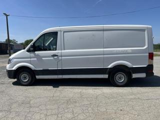 Volkswagen Crafter VW 2.0TDI 75 kW skříň