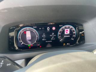 Volkswagen Crafter 35 130kW 8AU FWD DR skříň - Foto 8