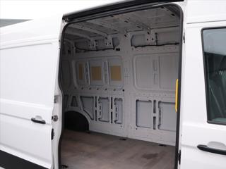 Volkswagen Crafter 2,0 TDI 103kW L4 CZ Klima DPH skříň - Foto 14