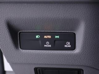 Volkswagen Crafter 2,0 TDI 35 Aut DR CZ DPH Tažné užitkové - Foto 14