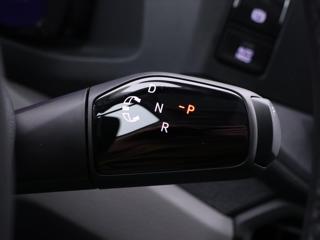 Volkswagen Crafter 2,0 TDI 35 Aut DR CZ DPH Tažné užitkové - Foto 17