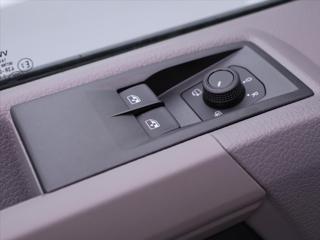 Volkswagen Crafter 2,0 TDI 35 Aut DR CZ DPH Tažné užitkové - Foto 13
