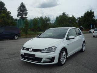 Volkswagen Golf 2,0 GTD 135kW,Xenon,Panor,1Maj hatchback