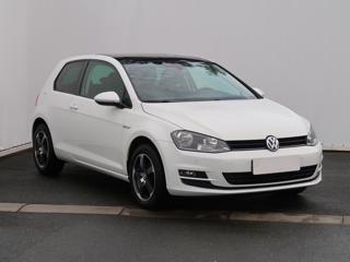 Volkswagen Golf 1.2 TSI 77kW hatchback