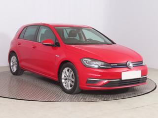 Volkswagen Golf 1.5 TSI 96kW hatchback