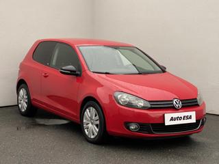 Volkswagen Golf 1.6TDi hatchback