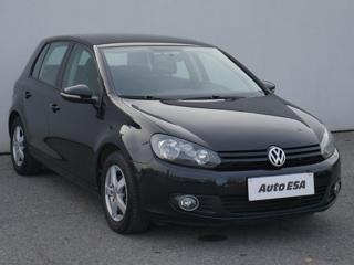 Volkswagen Golf 1.4TSi hatchback