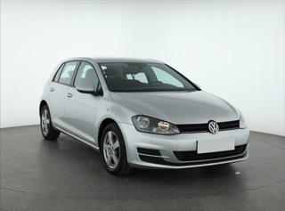 Volkswagen Golf 1.2 TSI 63kW hatchback