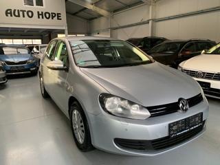 Volkswagen Golf 1,2 TSi DSG Trendline hatchback