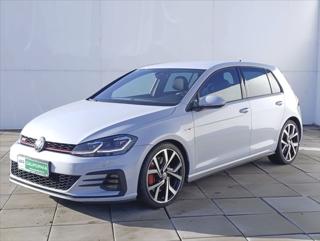 Volkswagen Golf 2,0 GTi LED NAVI KAMERA hatchback