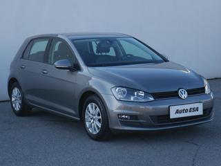 Volkswagen Golf 1.6 TDi, 1.maj, ČR hatchback