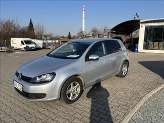 Volkswagen Golf 1,6 TDI 77 kW DPF Trendline hatchback