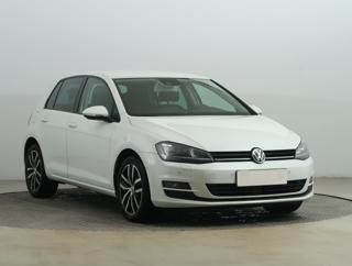 Volkswagen Golf 1.6 TDI 77kW hatchback