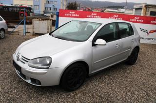 Volkswagen Golf 1,4TSI KLIMA EL.OKNA TEMPOMAT hatchback