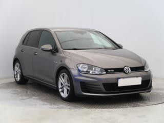 Volkswagen Golf 2.0 TDI GTD 135kW hatchback