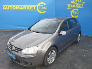 Volkswagen Golf 1,4 TSI 90 kW  Trendline hatchback