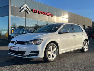 Volkswagen Golf 1.2 63kW ZÁRUKA SERVIS VÝHŘEV hatchback