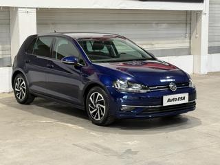 Volkswagen Golf 1.5TSi hatchback