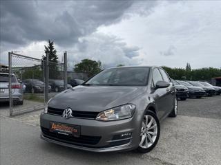 Volkswagen Golf 2,0 TDi  HIGHLINE hatchback
