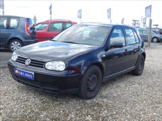 Volkswagen Golf 1,6 i hatchback