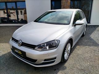 Volkswagen Golf 1,6 TDi 81 kW, PĚKNÝ STAV hatchback