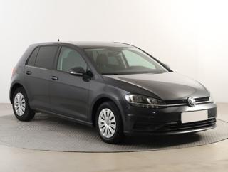 Volkswagen Golf 1.6 TDI 85kW hatchback