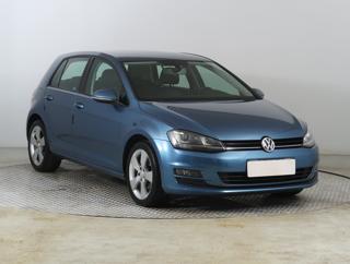 Volkswagen Golf 1.2 TSI 77kW hatchback