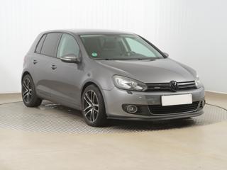 Volkswagen Golf 1.4 TSI 118kW hatchback