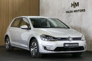 Volkswagen Golf Comfortline 100kW TČ ACC Kamer hatchback